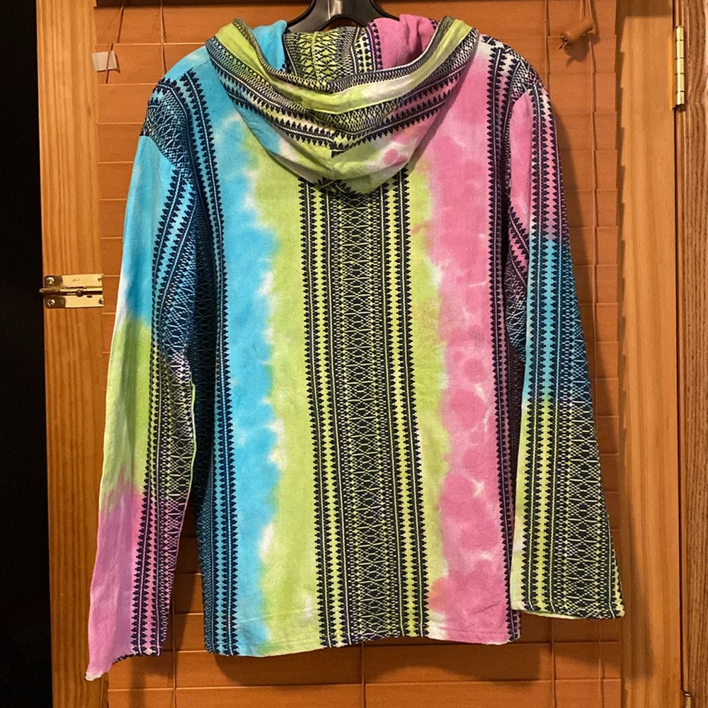 Beach by Exist Tie Dye - Picture 4 of 4